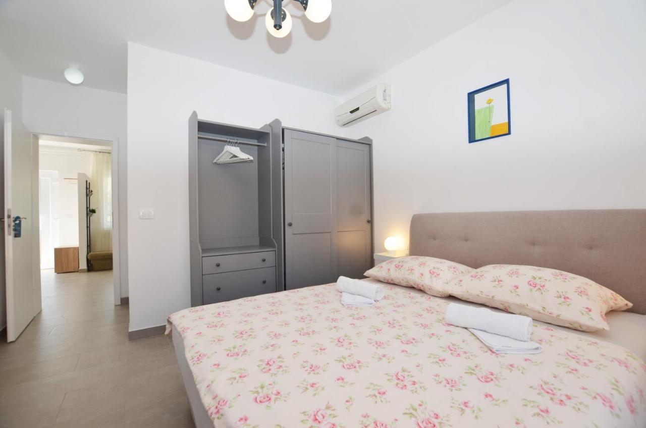 M&N Apartment Rovinj Zewnętrze zdjęcie